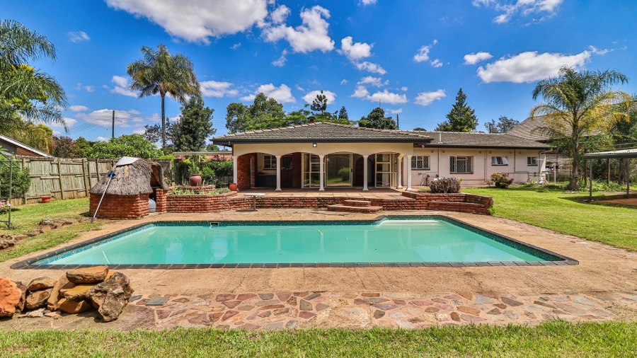8 Bedroom Property for Sale in Chasedene KwaZulu-Natal