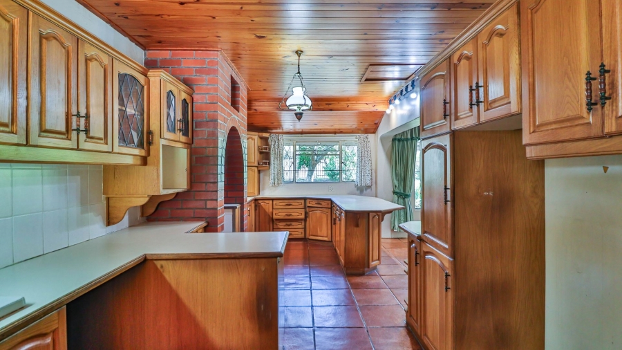 8 Bedroom Property for Sale in Chasedene KwaZulu-Natal