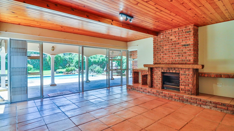 8 Bedroom Property for Sale in Chasedene KwaZulu-Natal