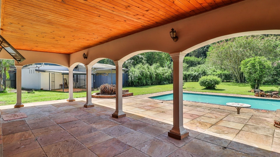 8 Bedroom Property for Sale in Chasedene KwaZulu-Natal