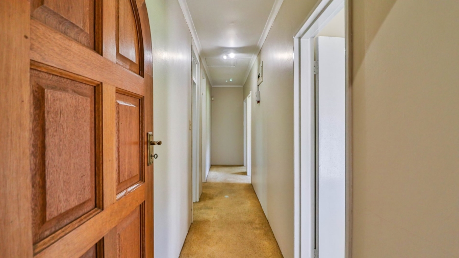 8 Bedroom Property for Sale in Chasedene KwaZulu-Natal