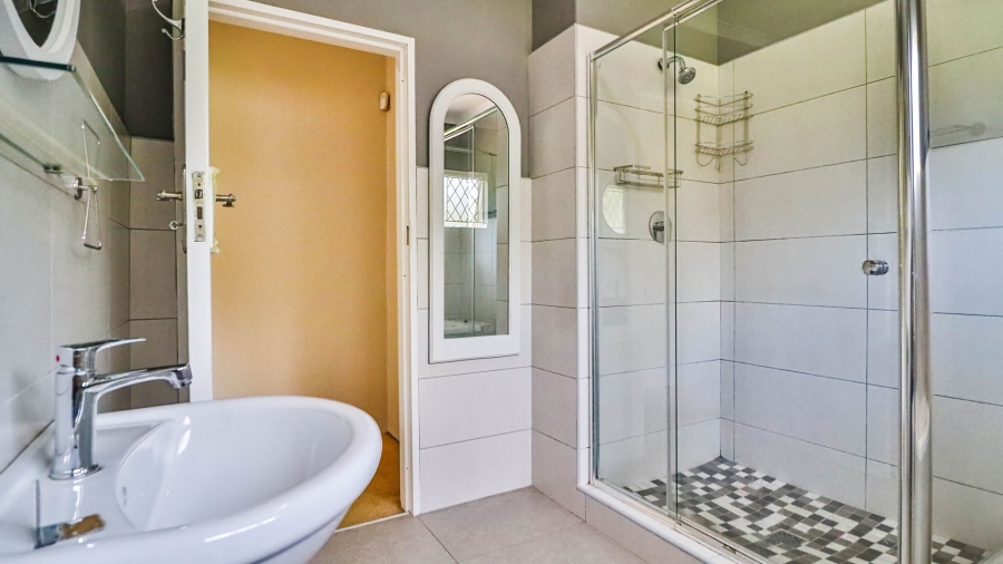 8 Bedroom Property for Sale in Chasedene KwaZulu-Natal