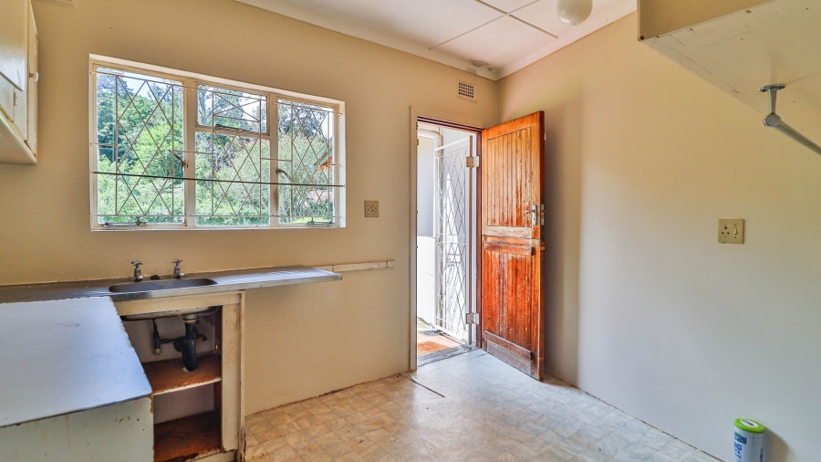 8 Bedroom Property for Sale in Chasedene KwaZulu-Natal