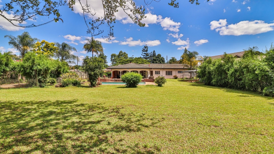 8 Bedroom Property for Sale in Chasedene KwaZulu-Natal