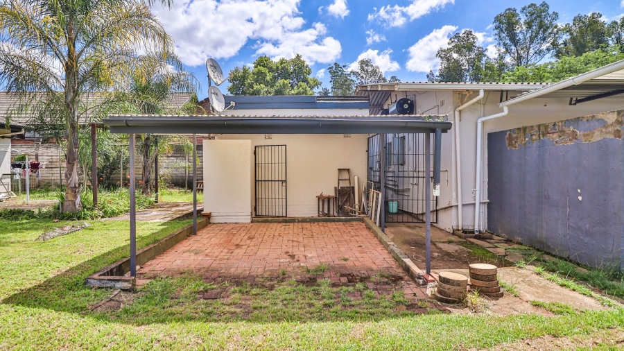 8 Bedroom Property for Sale in Chasedene KwaZulu-Natal