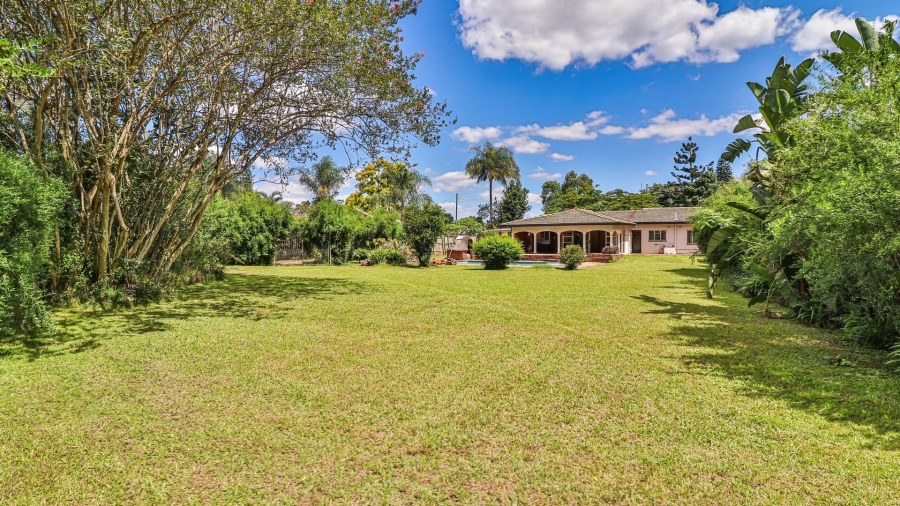 8 Bedroom Property for Sale in Chasedene KwaZulu-Natal