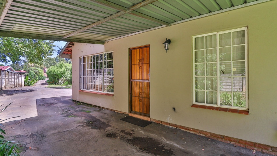 8 Bedroom Property for Sale in Chasedene KwaZulu-Natal