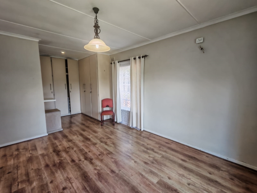 4 Bedroom Property for Sale in Westville Central KwaZulu-Natal