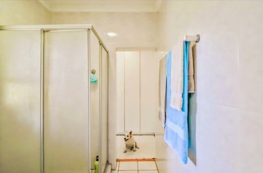 To Let 1 Bedroom Property for Rent in Manors KwaZulu-Natal