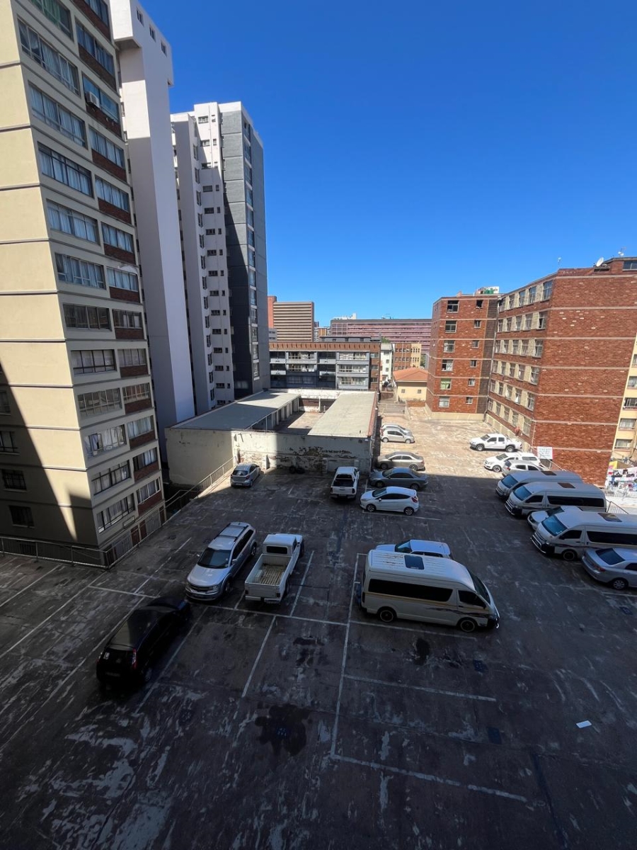 2 Bedroom Property for Sale in South Beach KwaZulu-Natal