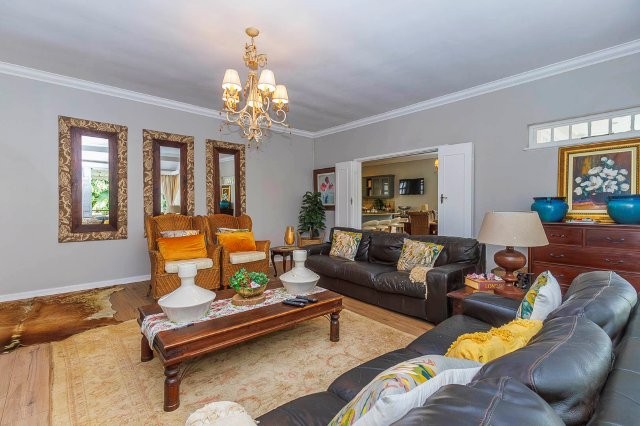 5 Bedroom Property for Sale in Dawncliffe KwaZulu-Natal