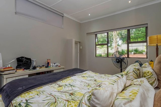 5 Bedroom Property for Sale in Dawncliffe KwaZulu-Natal