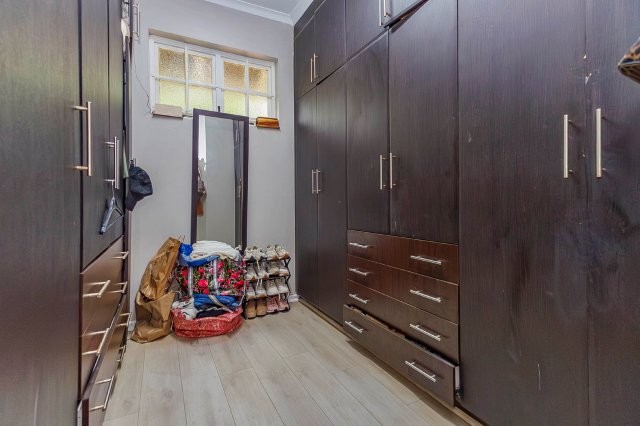 5 Bedroom Property for Sale in Dawncliffe KwaZulu-Natal