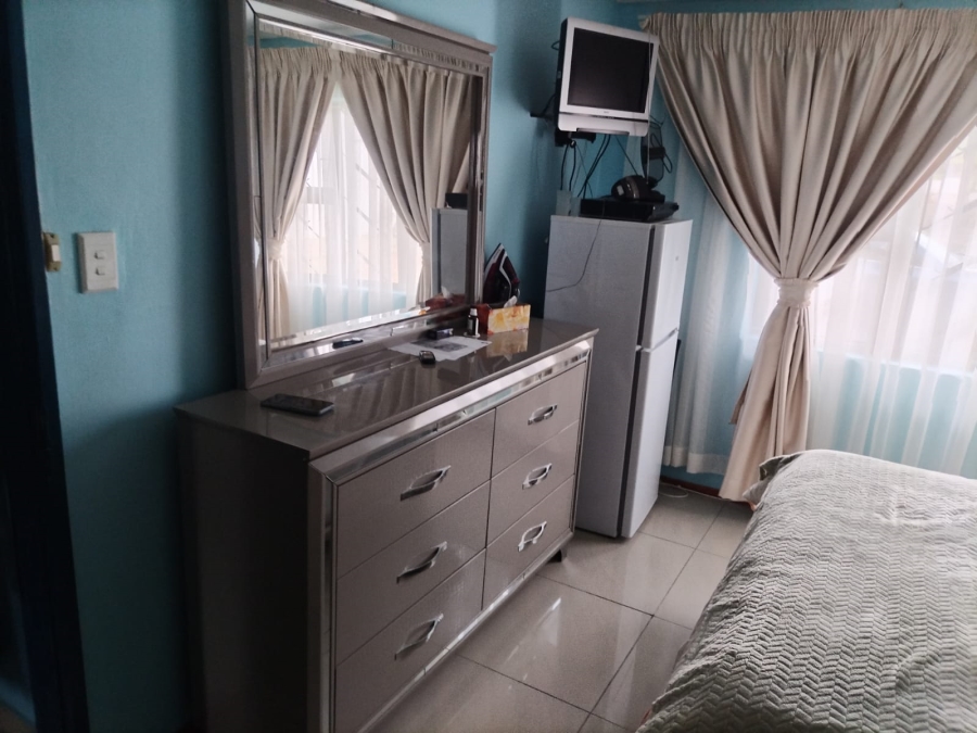 4 Bedroom Property for Sale in Wyebank KwaZulu-Natal