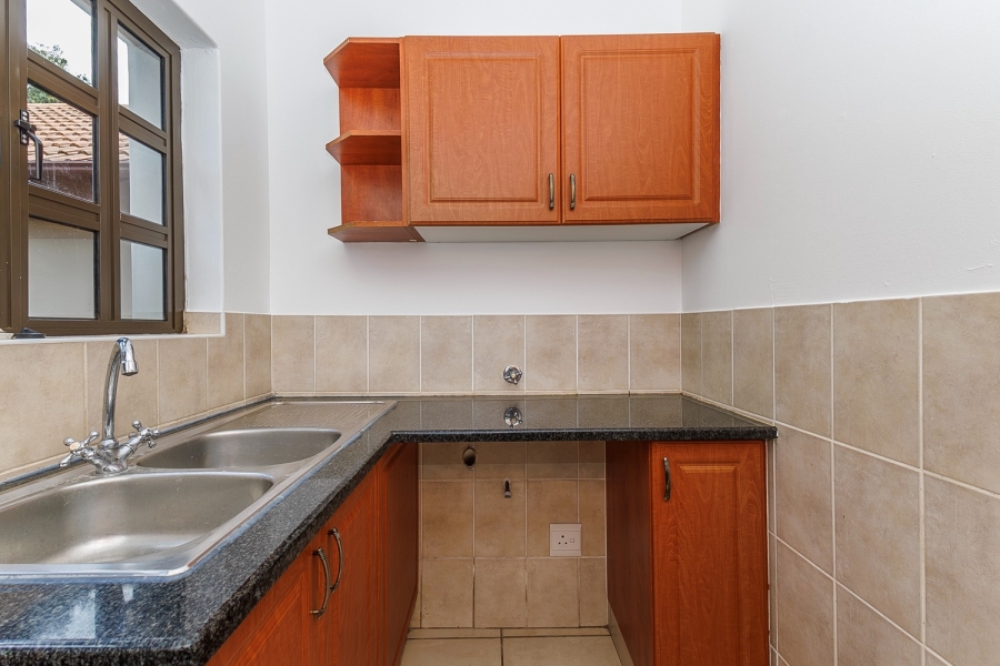 To Let 3 Bedroom Property for Rent in Clifton Hill Estate KwaZulu-Natal