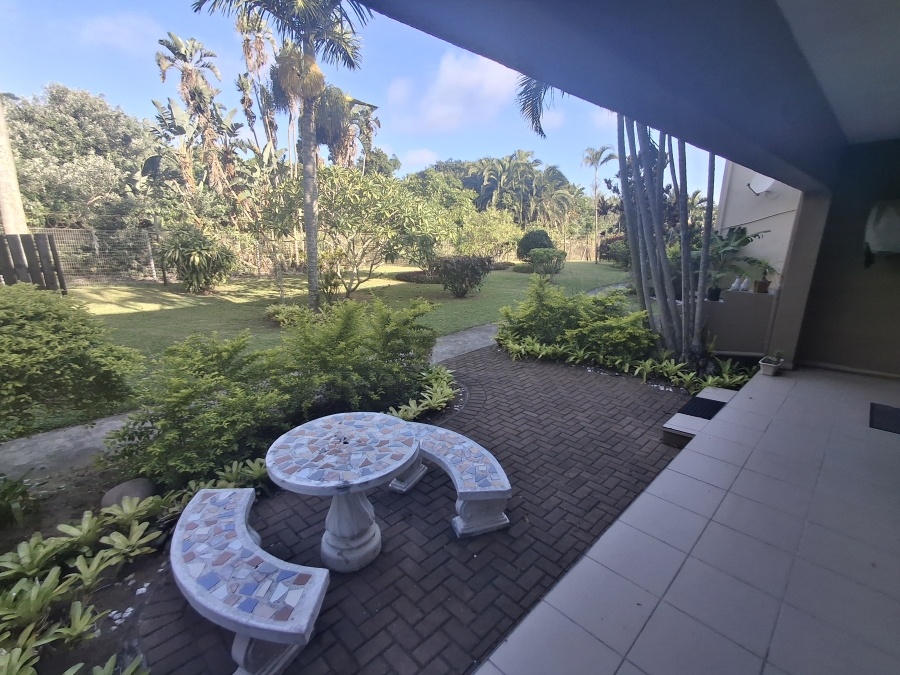 2 Bedroom Property for Sale in Palm Beach KwaZulu-Natal