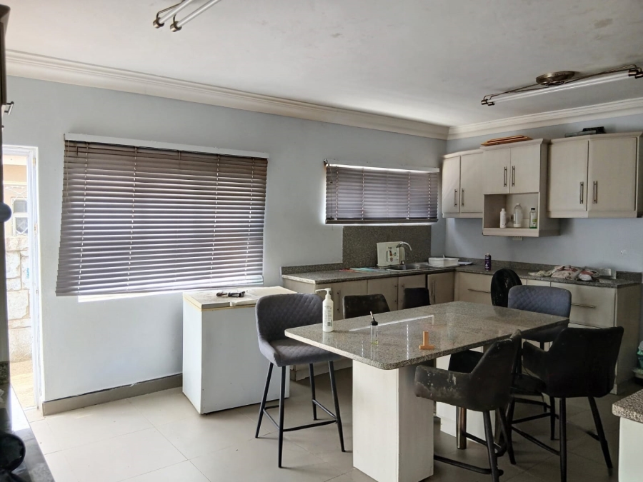 To Let 3 Bedroom Property for Rent in Trenance Park KwaZulu-Natal