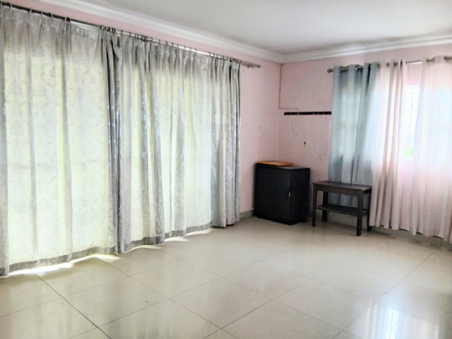 To Let 3 Bedroom Property for Rent in Trenance Park KwaZulu-Natal