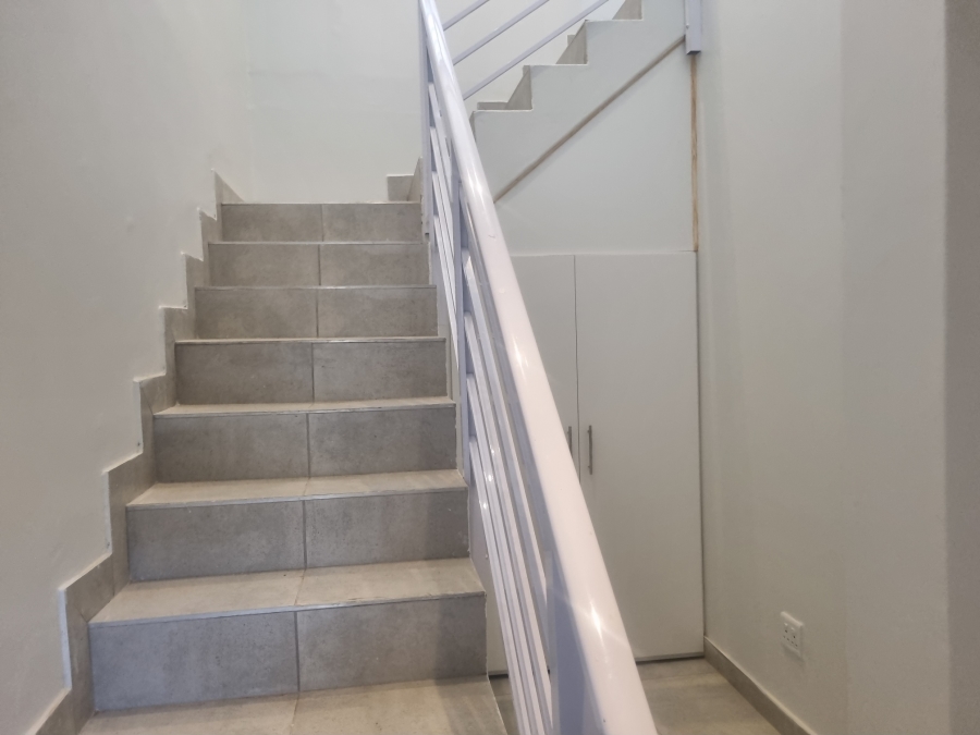 To Let 1 Bedroom Property for Rent in Durban North KwaZulu-Natal