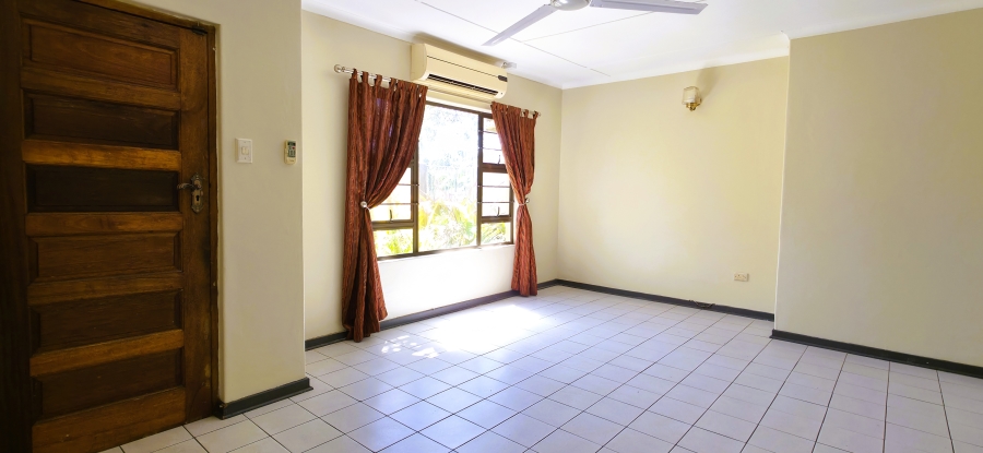3 Bedroom Property for Sale in Meer En See KwaZulu-Natal