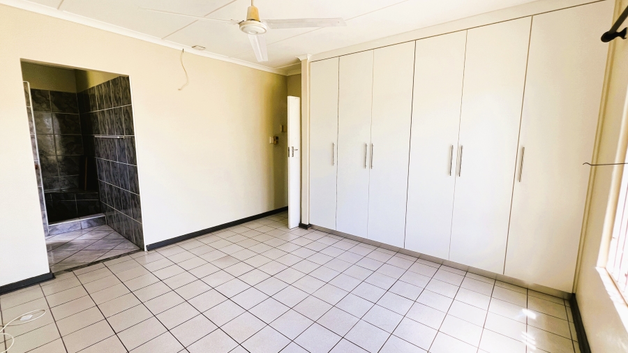 3 Bedroom Property for Sale in Meer En See KwaZulu-Natal