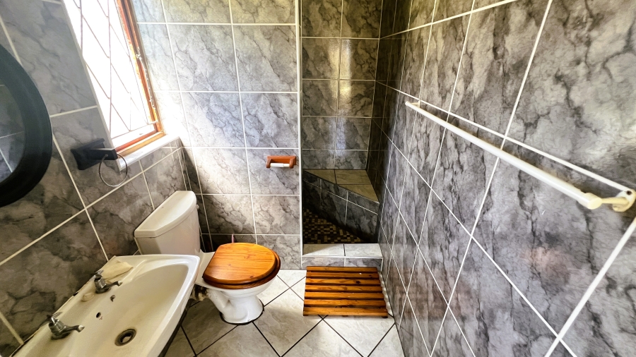 3 Bedroom Property for Sale in Meer En See KwaZulu-Natal