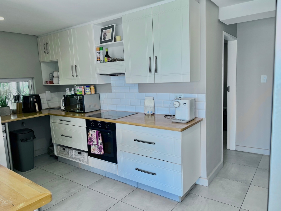 2 Bedroom Property for Sale in Umhlanga KwaZulu-Natal