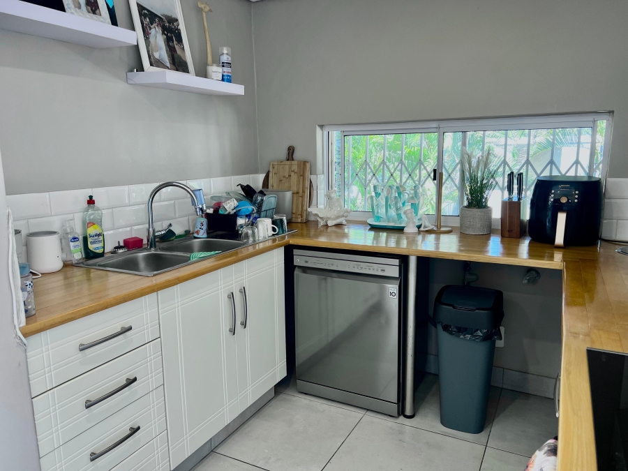 2 Bedroom Property for Sale in Umhlanga KwaZulu-Natal