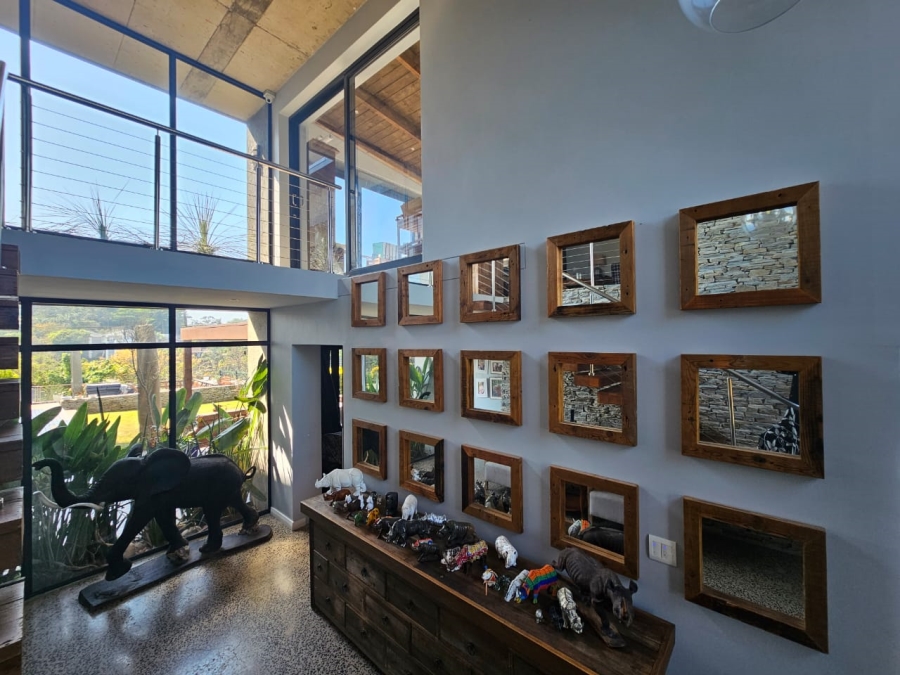 5 Bedroom Property for Sale in Salt Rock KwaZulu-Natal