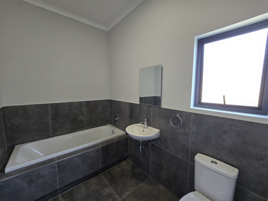 3 Bedroom Property for Sale in Westbrook KwaZulu-Natal