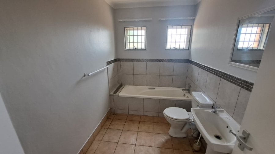 To Let 3 Bedroom Property for Rent in Birdswood KwaZulu-Natal