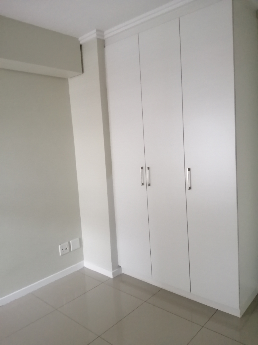 2 Bedroom Property for Sale in Umhlanga KwaZulu-Natal