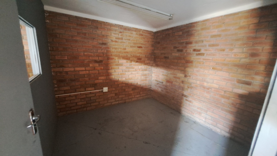 To Let commercial Property for Rent in Alton KwaZulu-Natal