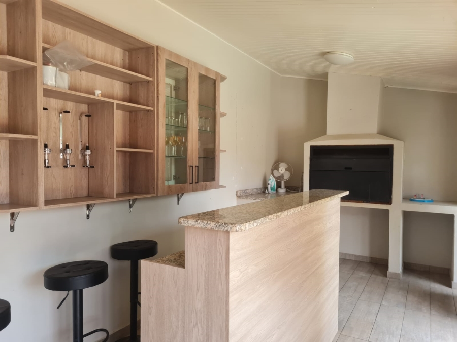 4 Bedroom Property for Sale in Meer En See KwaZulu-Natal