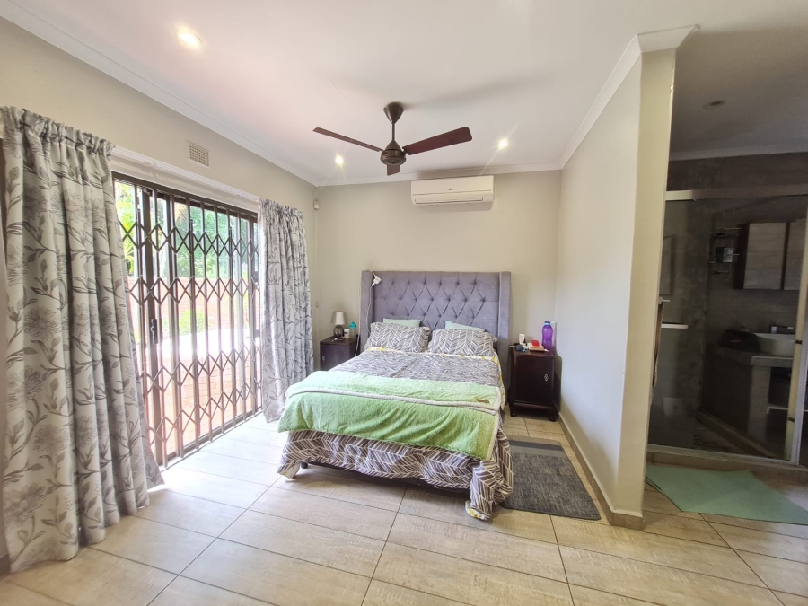 4 Bedroom Property for Sale in Meer En See KwaZulu-Natal