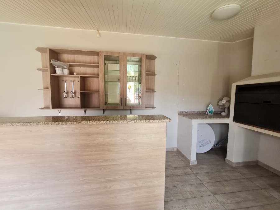 4 Bedroom Property for Sale in Meer En See KwaZulu-Natal