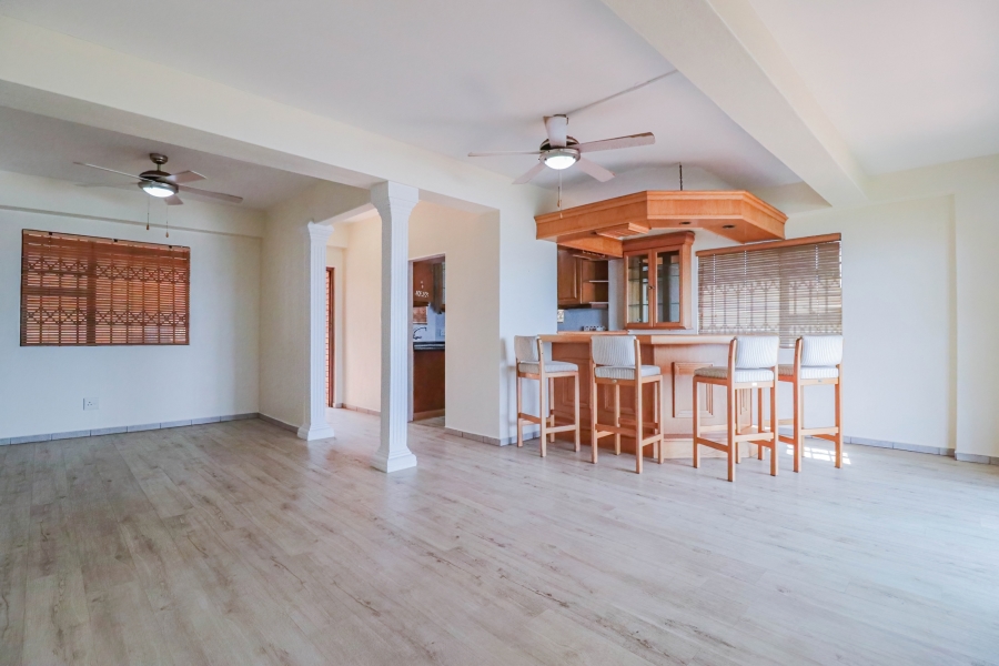 2 Bedroom Property for Sale in Amanzimtoti KwaZulu-Natal