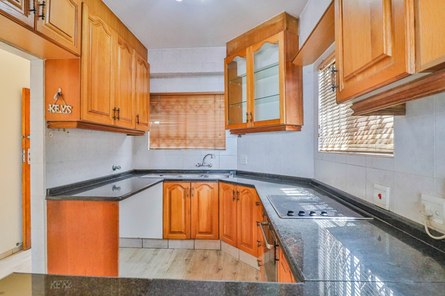 2 Bedroom Property for Sale in Amanzimtoti KwaZulu-Natal