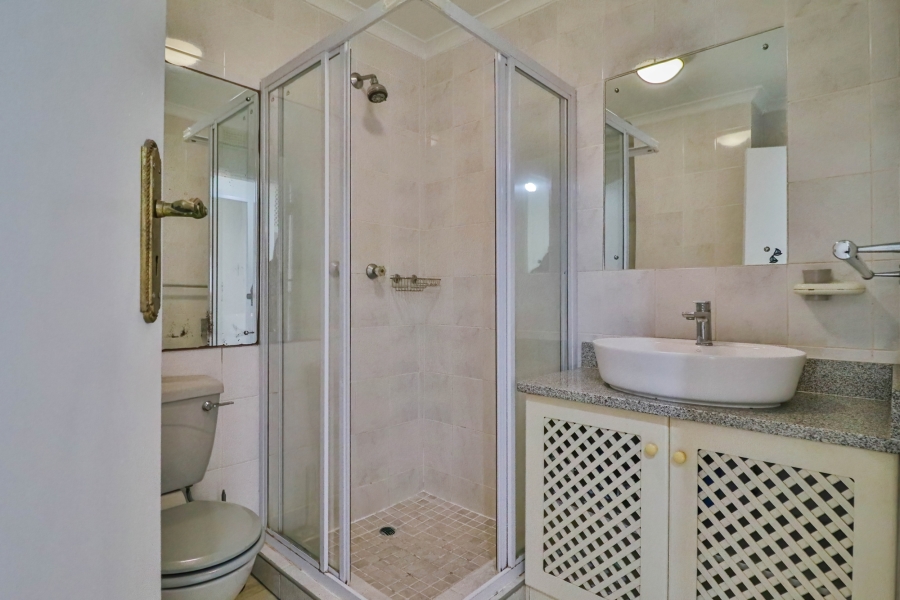 2 Bedroom Property for Sale in Amanzimtoti KwaZulu-Natal