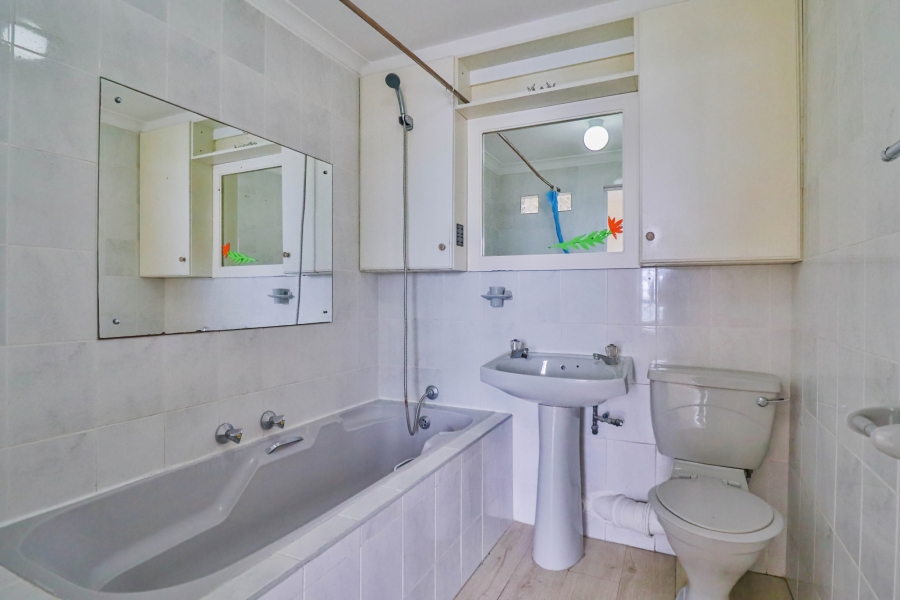 2 Bedroom Property for Sale in Amanzimtoti KwaZulu-Natal