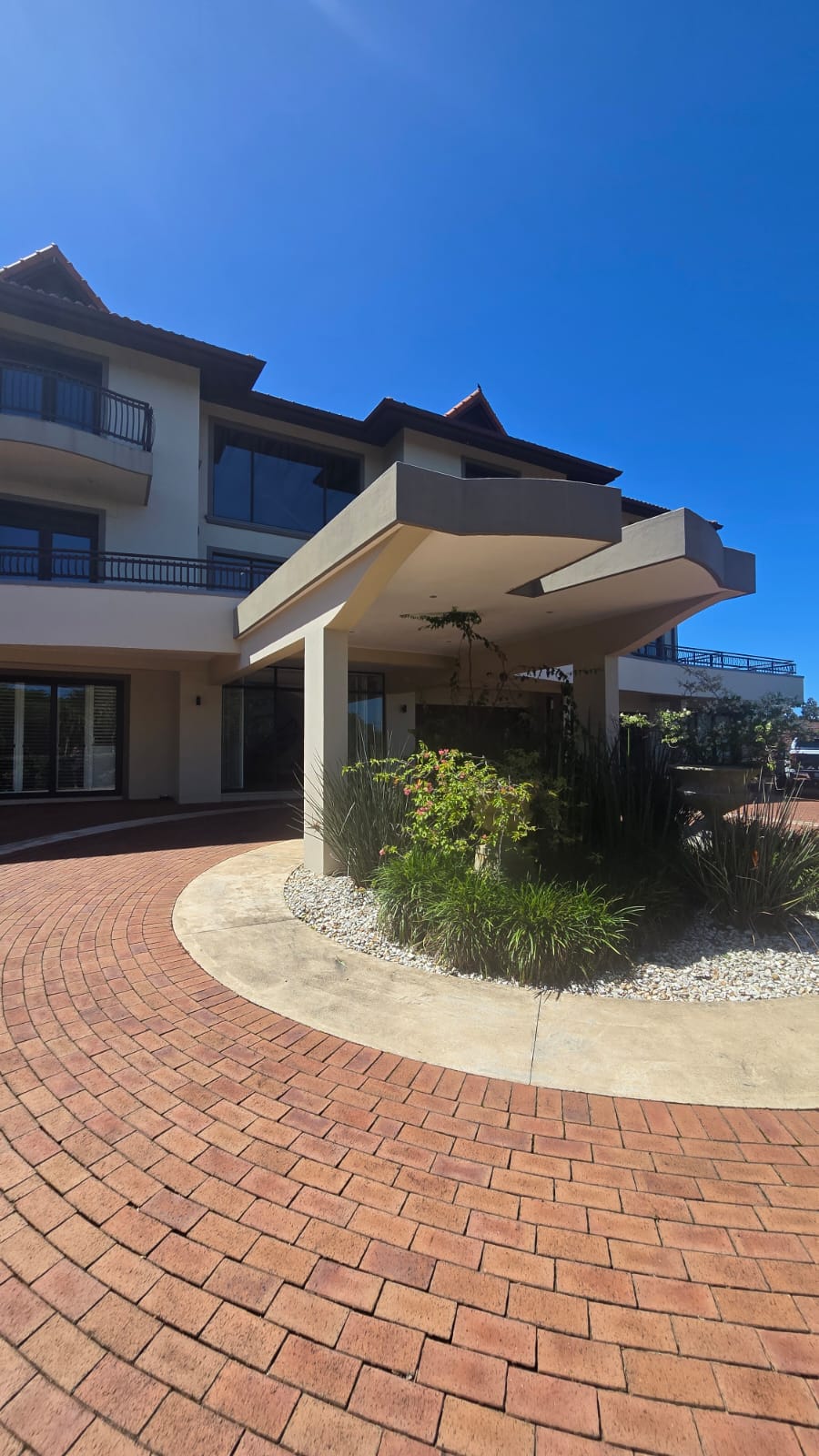 6 Bedroom Property for Sale in Ballito Central KwaZulu-Natal