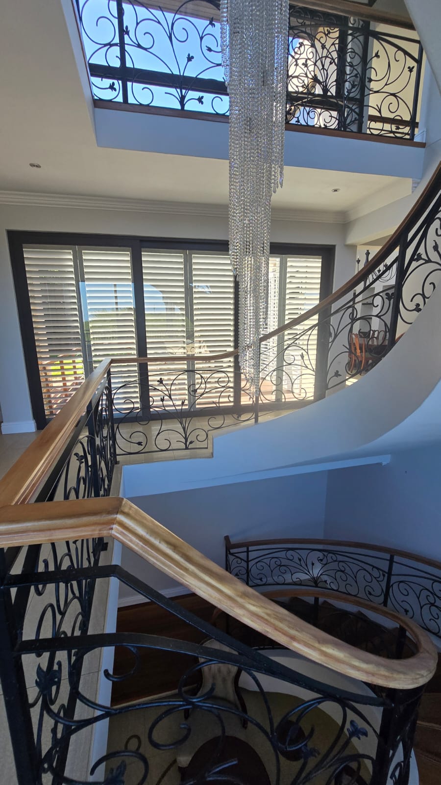 6 Bedroom Property for Sale in Ballito Central KwaZulu-Natal