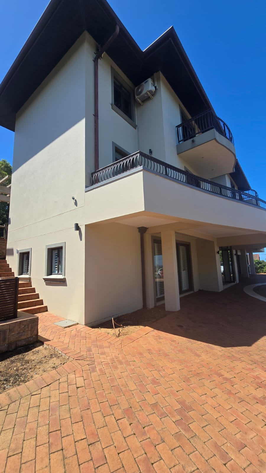 6 Bedroom Property for Sale in Ballito Central KwaZulu-Natal