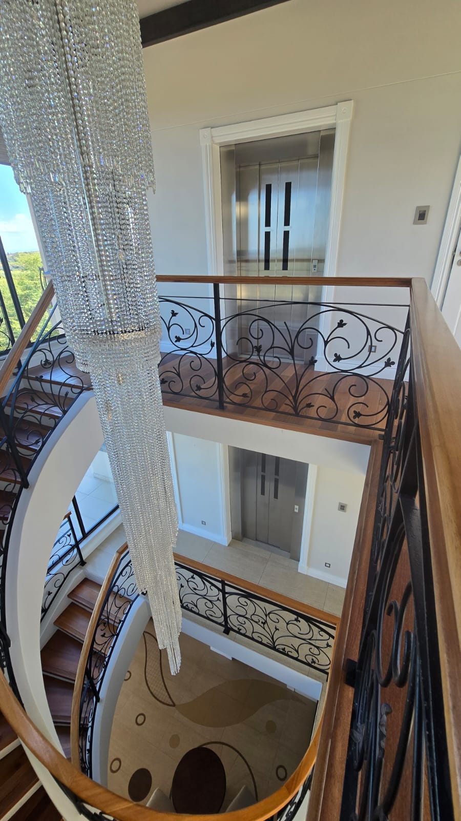 6 Bedroom Property for Sale in Ballito Central KwaZulu-Natal