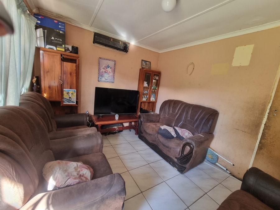 3 Bedroom Property for Sale in Esikhawini KwaZulu-Natal