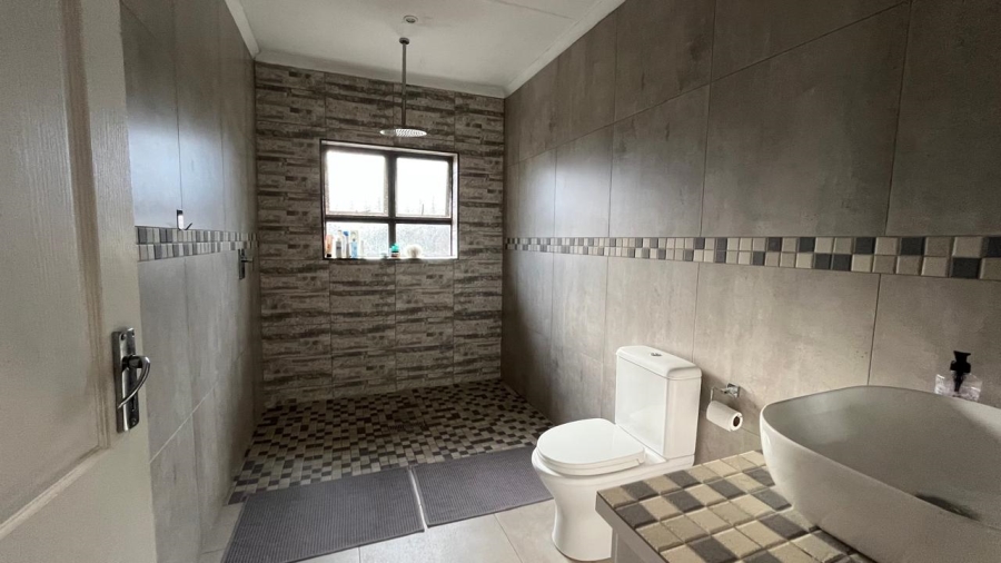 4 Bedroom Property for Sale in Birdswood KwaZulu-Natal