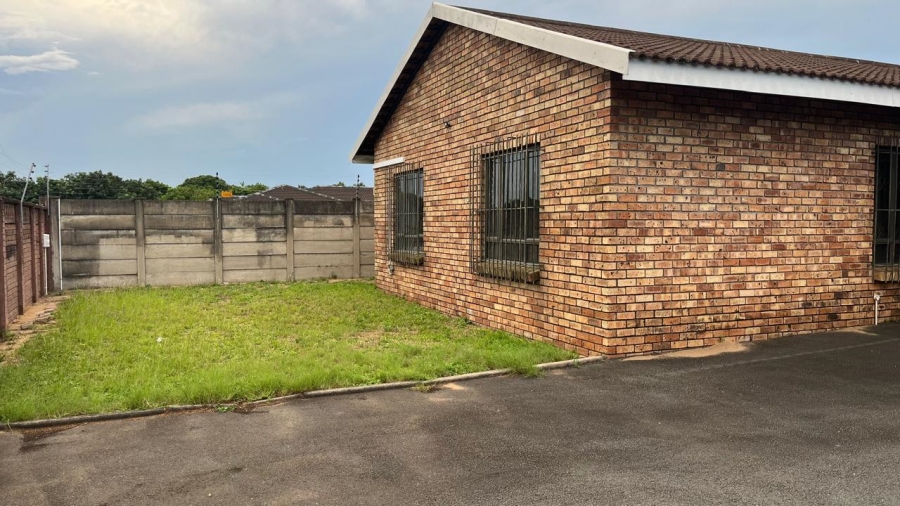 4 Bedroom Property for Sale in Birdswood KwaZulu-Natal