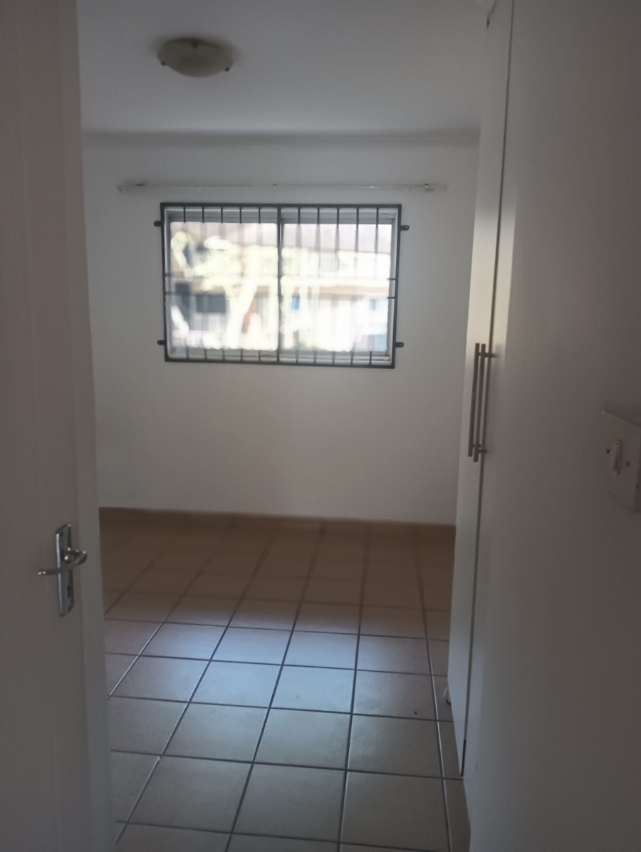 To Let 2 Bedroom Property for Rent in Prestbury KwaZulu-Natal