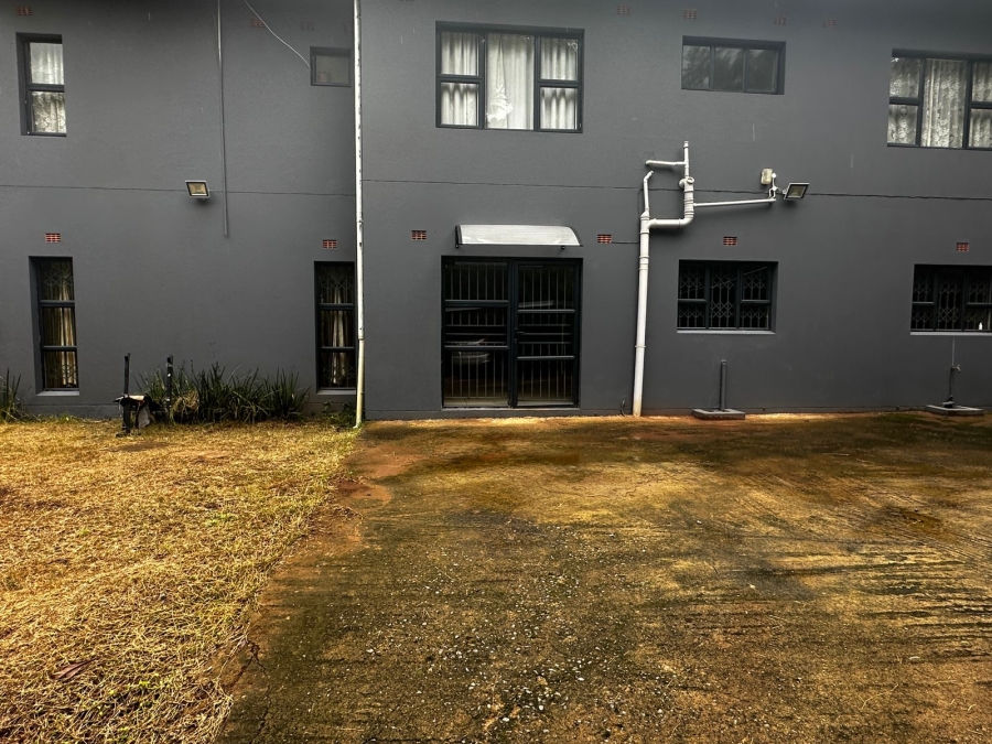 To Let 2 Bedroom Property for Rent in Prestbury KwaZulu-Natal