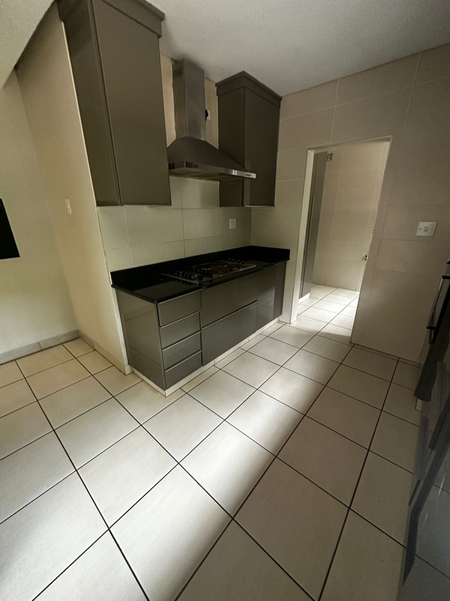 To Let 2 Bedroom Property for Rent in Prestbury KwaZulu-Natal